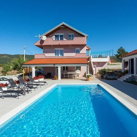 Cozy In Сasa de vacaciones